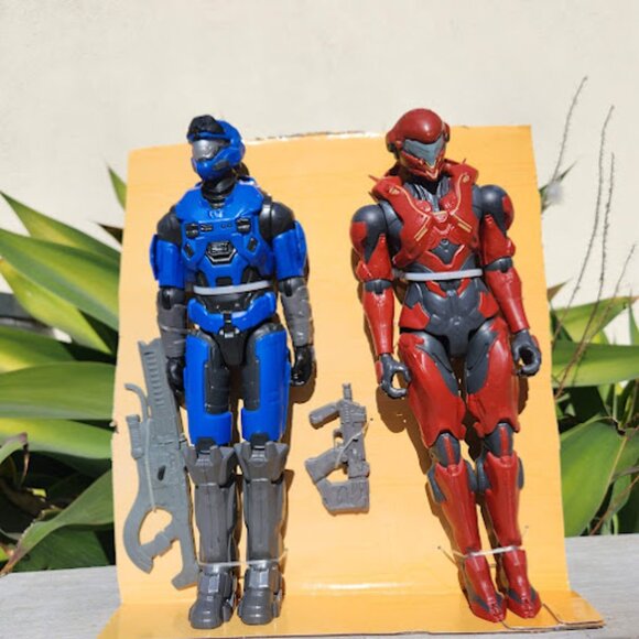 HALO Master Chief 12" Action Figure Blue Red Spartan Toy Bundle Video Game Memor - Picture 11 of 14